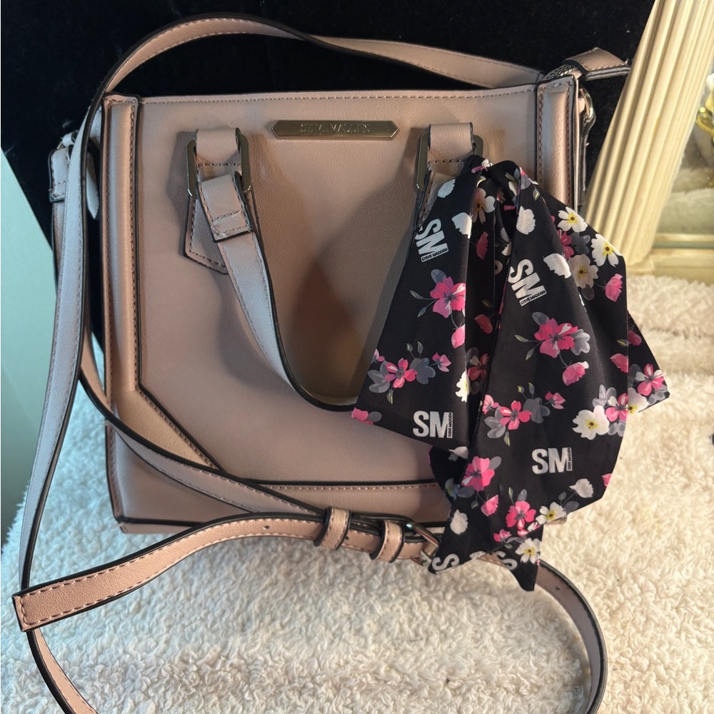 Steve Madden Convertible Crossbody with Scarf 🧣 color Light Pink - Picture 4 of 11